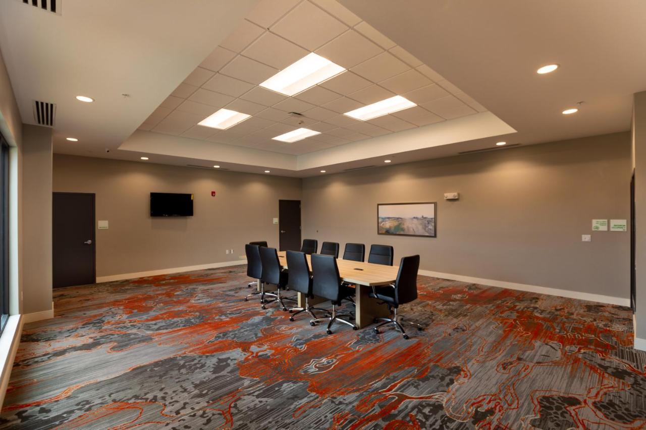 Holiday Inn - Kansas City - Northeast By Ihg Buitenkant foto
