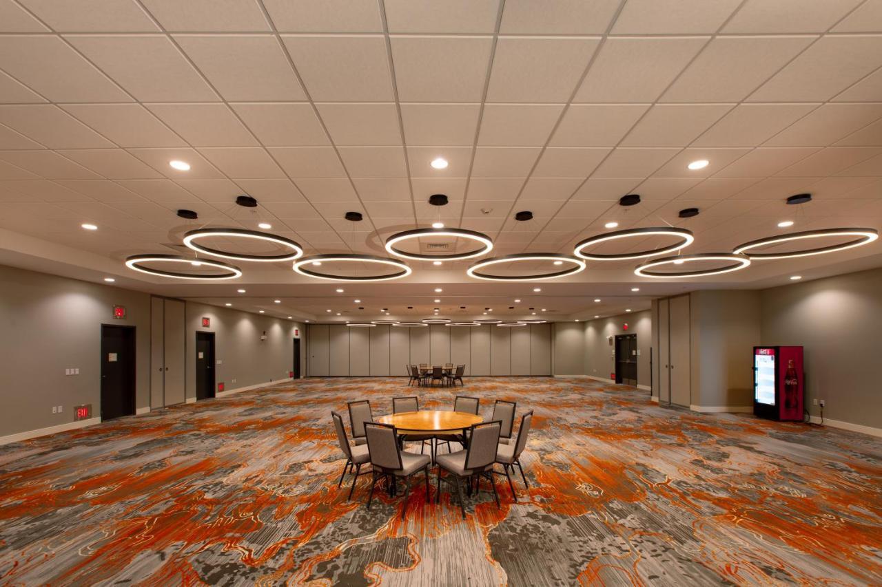 Holiday Inn - Kansas City - Northeast By Ihg Buitenkant foto