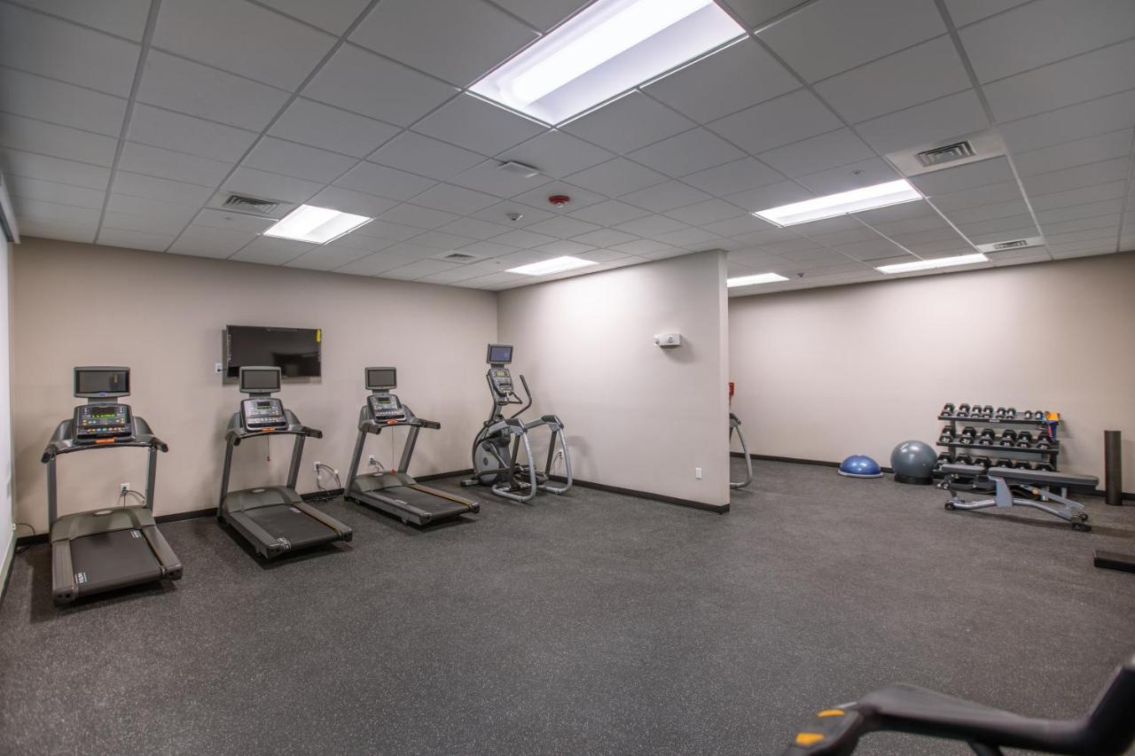 Holiday Inn - Kansas City - Northeast By Ihg Buitenkant foto